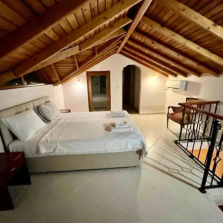 Apartman Mek Terracex
